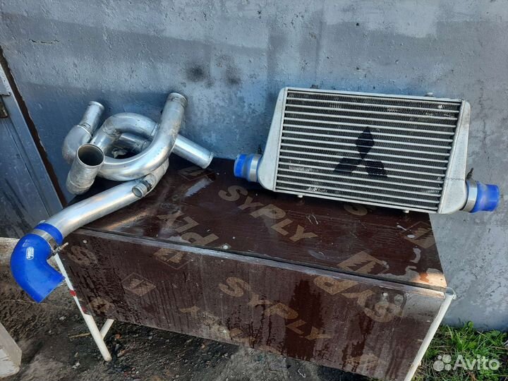 Радиатор интеркуллера