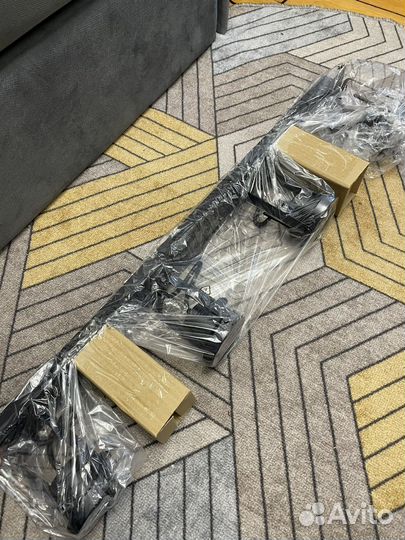 Спот поворотный на 4 лампы