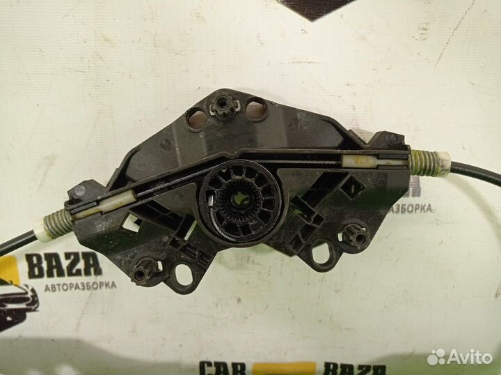 Стеклоподъёмник задний правый R Volvo XC60