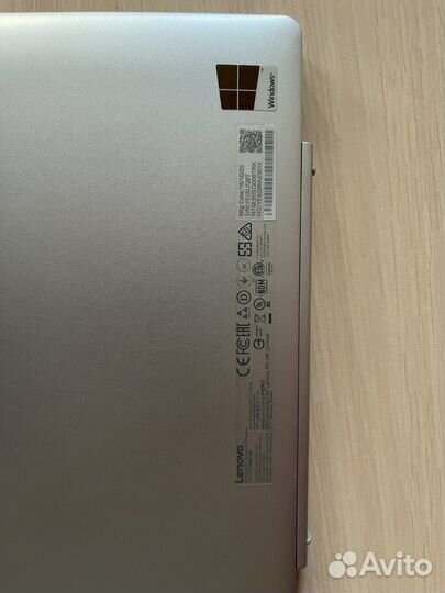 Планшет - компьютер Lenovo