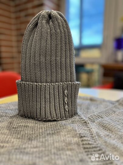 Комплект шапка и шарф женские