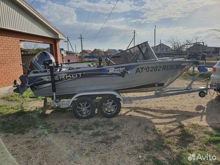 Катер Berkut М-Jaket +Yamaha F100