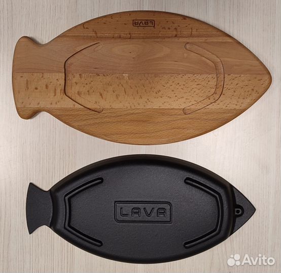 Чугун блюдо Рыба на дер. подставке для подачи lava