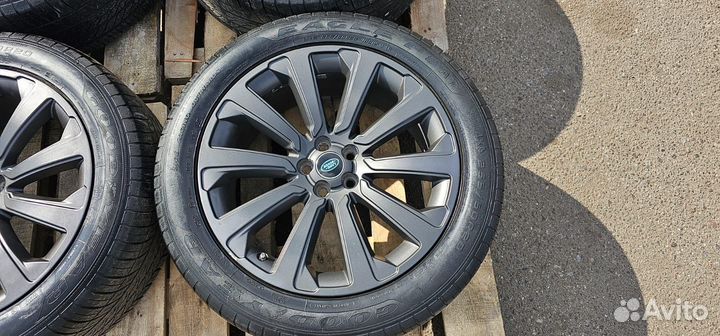 Колеса Range Rover Velar R20