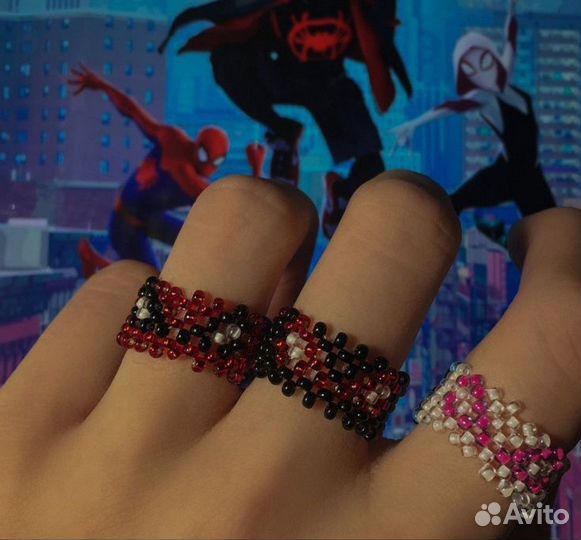 Украшения из бисера