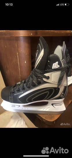 Коньки хоккейные