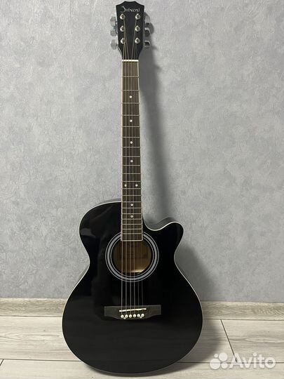 Акустическая гитара