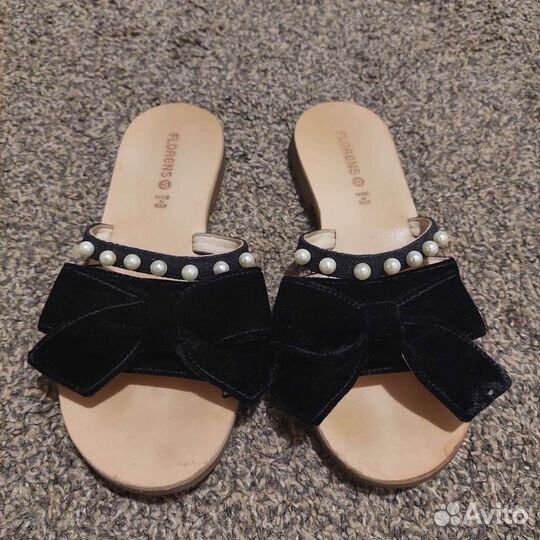 Шлепки(босоножки)