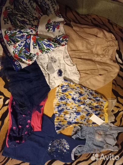 Пакет одежды на девочку 98 104