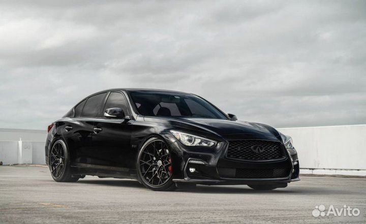 Кованые диски в стиле HRE для Infiniti Q50 R21