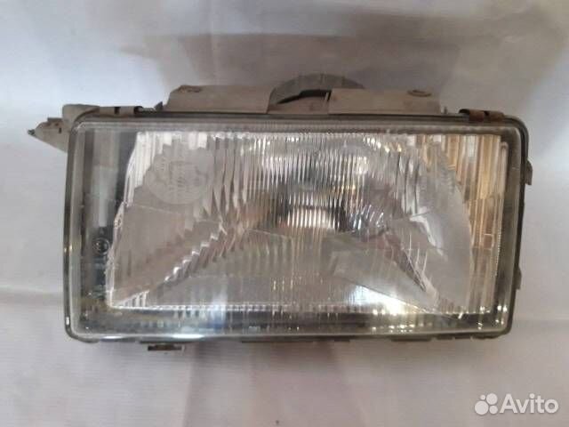 Фара передняя левая Volvo 440