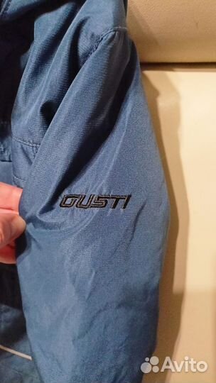 Куртка из мембраны на флисе Gusti