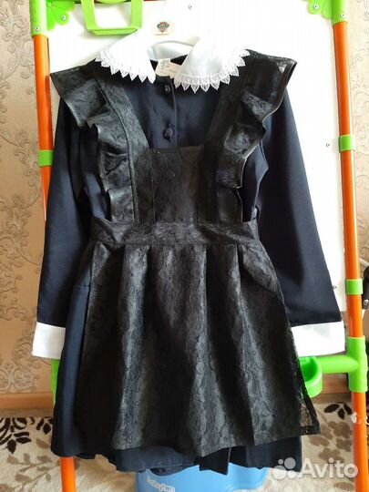 Школьная форма синяя новая