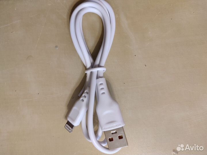 Кабель apple lightning usb 1 м