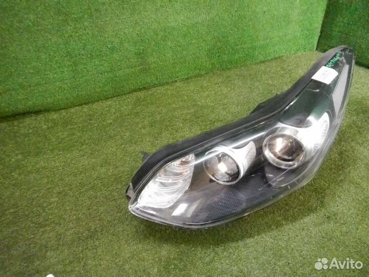 Фара левая Kia Sportage