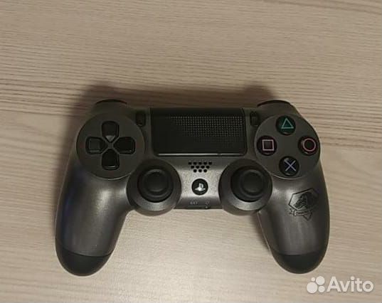 PS 4 Metal Gear Solid V Limited Edition