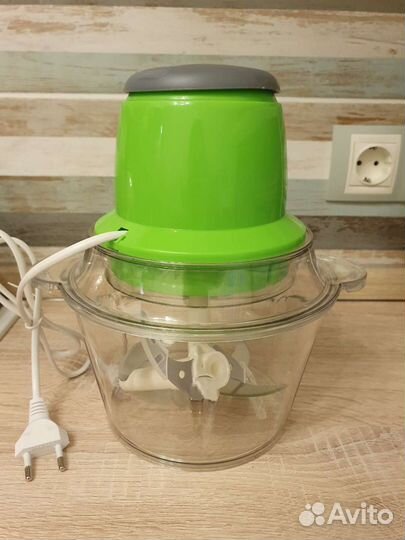 Измельчитель Молния новый