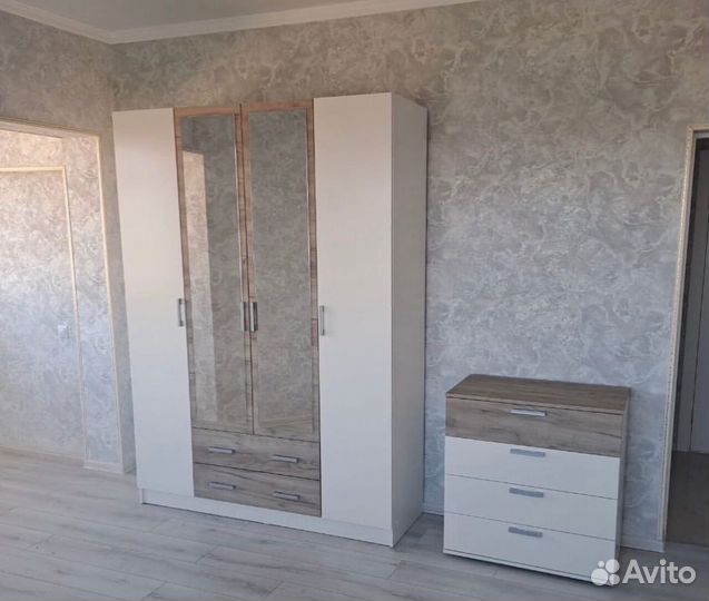 Платяной шкаф на заказ