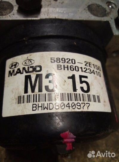 Блок abs Hyundai Tucson 2.0 2008