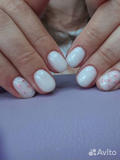 Маникюр педикюр