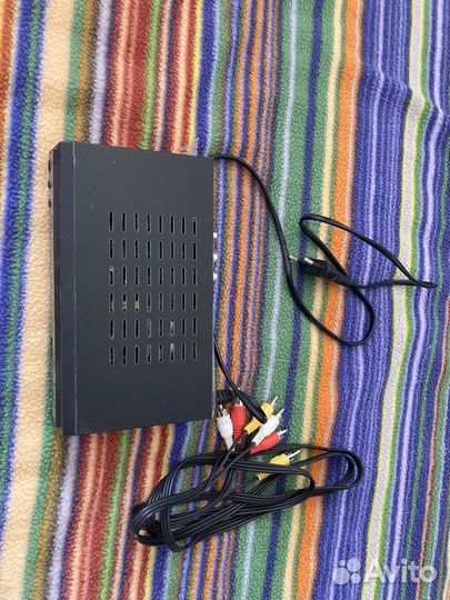 Цифровая тв приставка Oriel 910