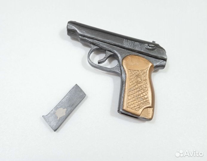 Деревянный пистолет пм