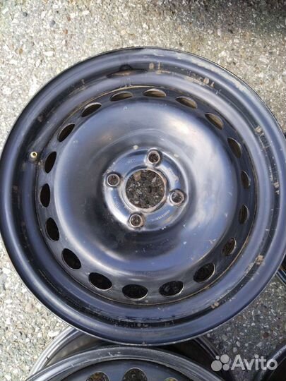 Диски на R15 штампованные