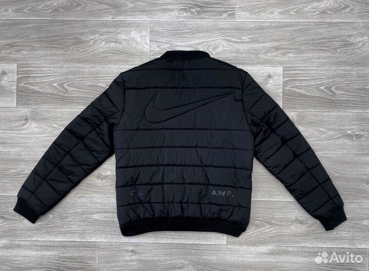 Бомбер Nike nocta