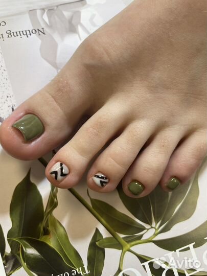 Мастер маникюра и педикюра