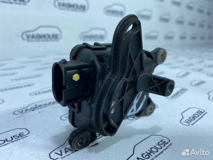 Моторчик заслонки печки Audi A6 C5 2.8 ACK 1998