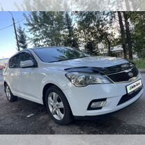 Kia Ceed 1.6 AT, 2011, 265 000 км, с пробегом, цена 795 000 руб.