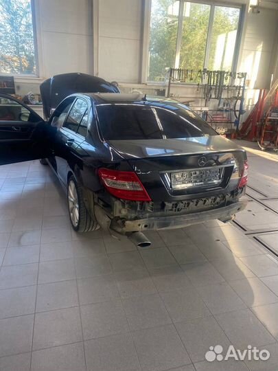 Mercedes-Benz C-класс 1.8 AT, 2008, битый, 180 000 км