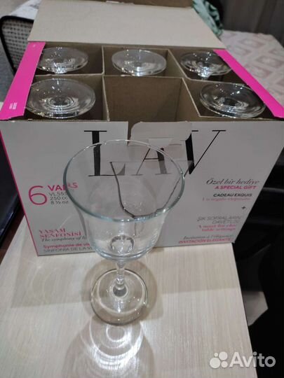 Продаю бокалы
