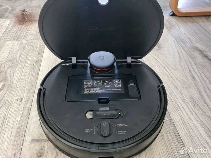Робот-пылесос Xiaomi Mi Robot Vacuum-Mop P