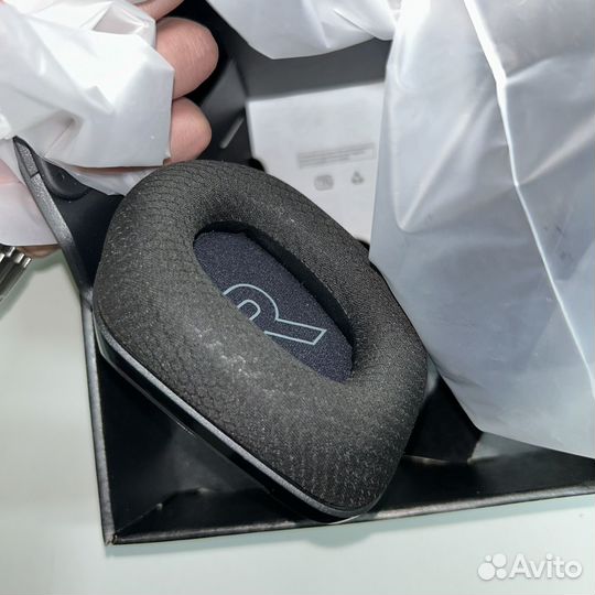 Наушники Logitech G733