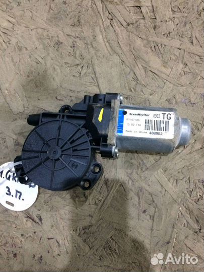 Моторчик стеклоподъемника Hyundai Grandeur