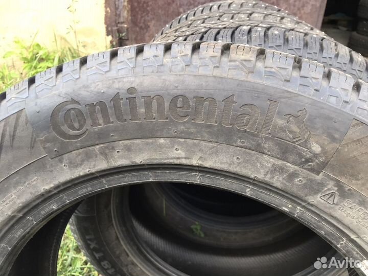 Continental IceContact 2 SUV 235/60 R18 107T