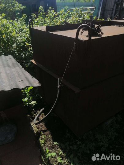 Бак для воды металлический