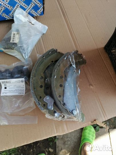 Тормозные колодки задние на фолицваген пасат б3