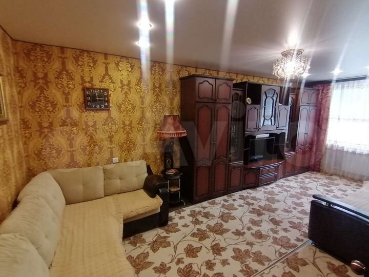 2-к. квартира, 52 м², 2/3 эт.