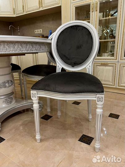 Стол в наличии \ оплата при получении