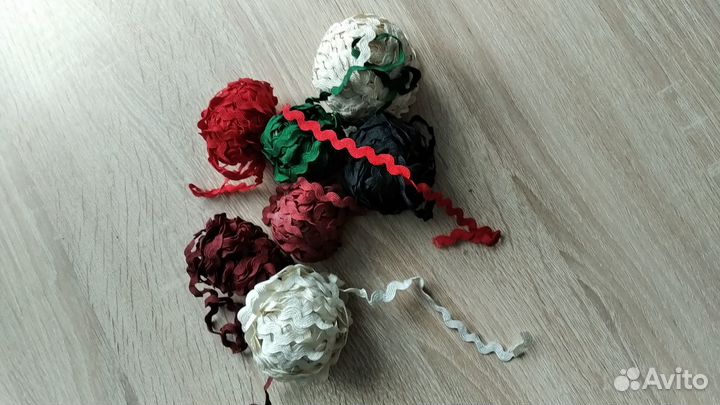 Отдам швейную фурнитуру бесплатно