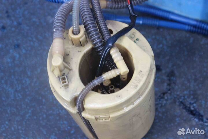 Насос топливный Volkswagen Touareg (Фольксваген Ту