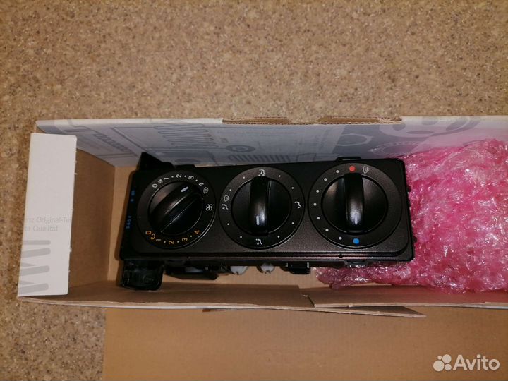 Блок управления отопителем,климатом.Axor,Камаз5490