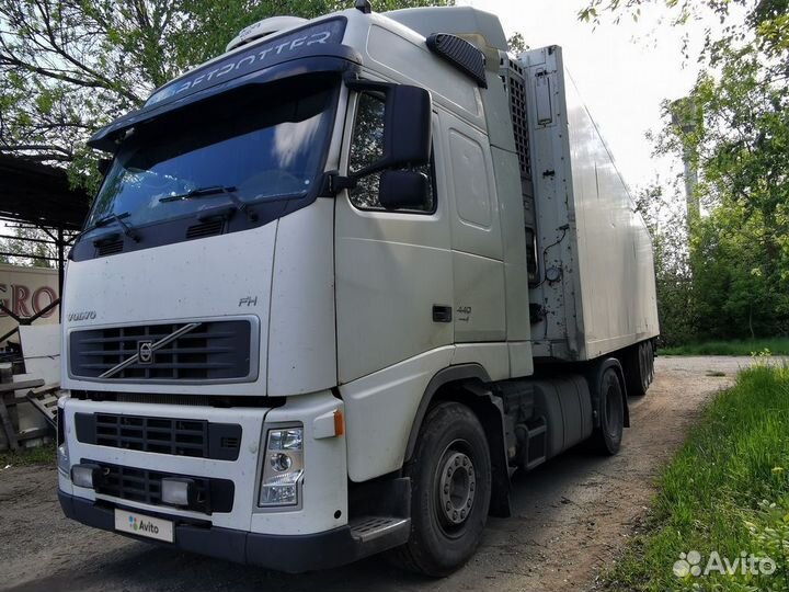 Volvo FH13 с полуприцепом, 2008