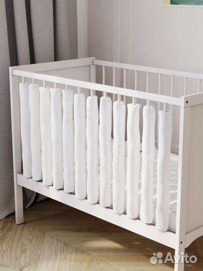 Комплект бортиков для детской кроватки фенс-бампер