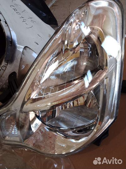 Левая фара nissan almera g15 новая