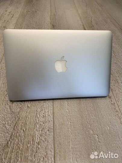 Apple macbook air 11 2015