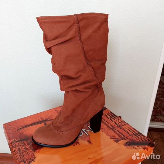 Сапоги натуральная кожа новые