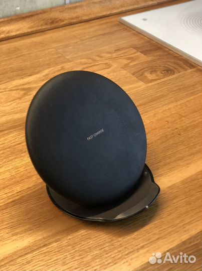 Беспроводное зарядное устройство Samsung Wireless